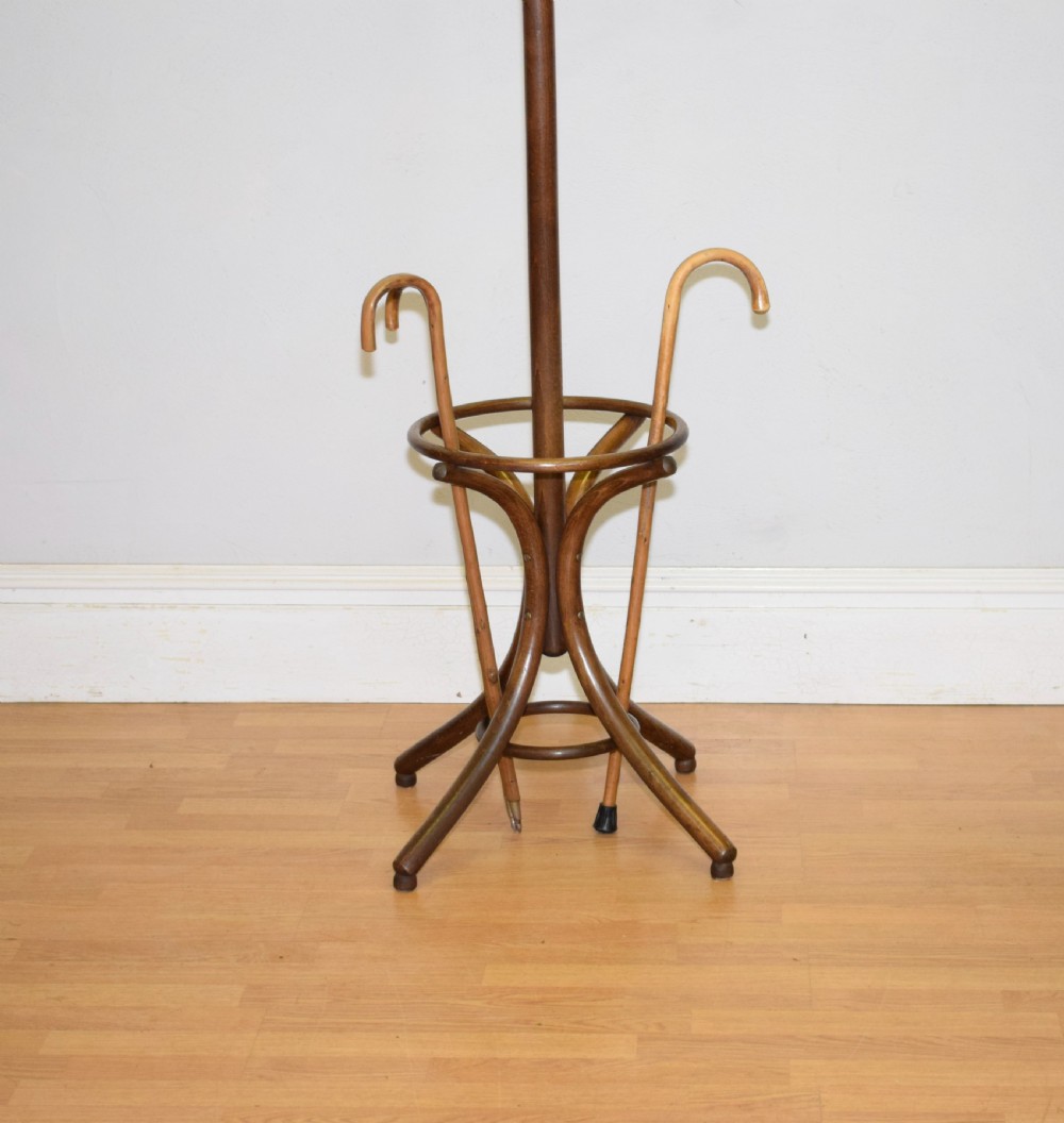 Bentwood Stick Stand View V