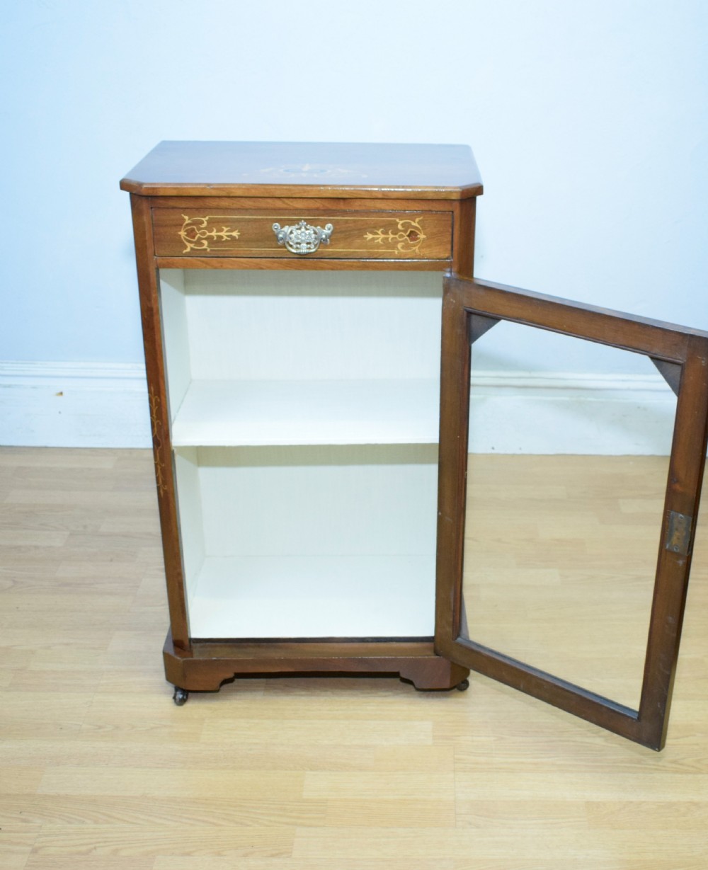 Victorian Walnut Inlaid Cabinet View XVII