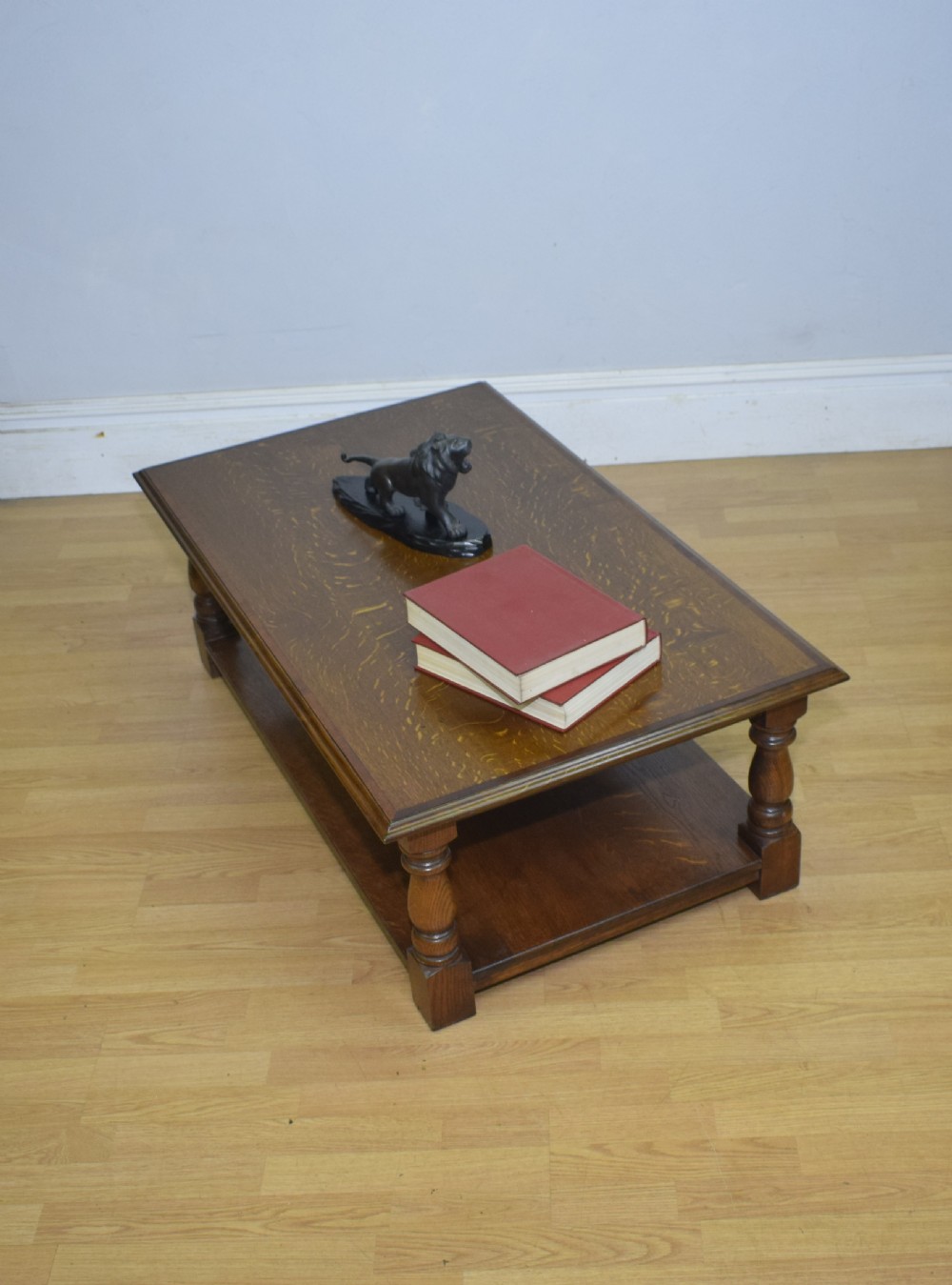 Early 20th Century Oak Coffee Table View XIII