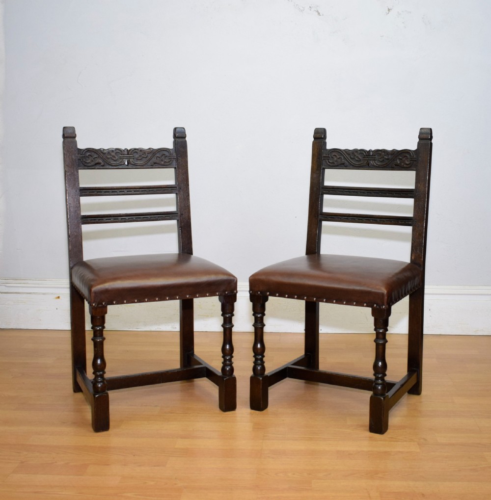 Early 20th Century Pair of Oak Side Chairs View V