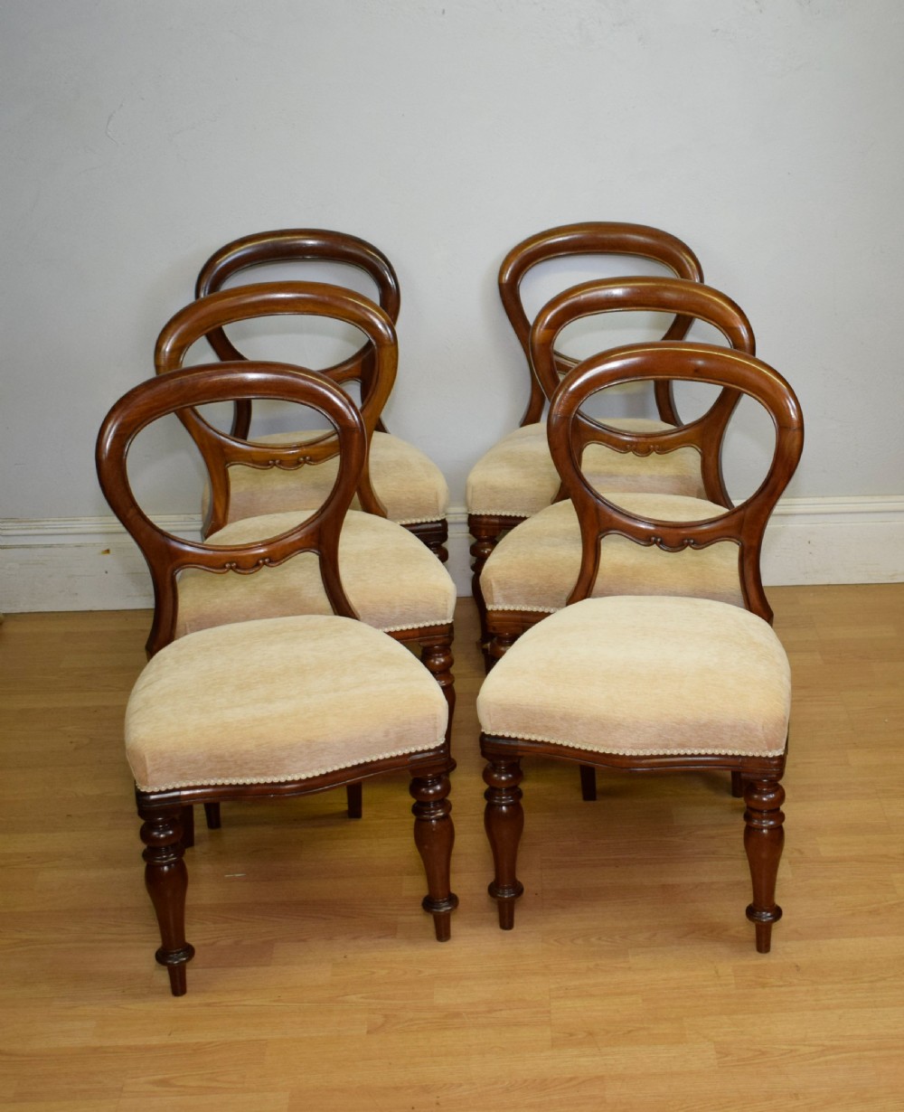 Antique Set of 6 Victorian Balloom Back Dining Chairs View VI