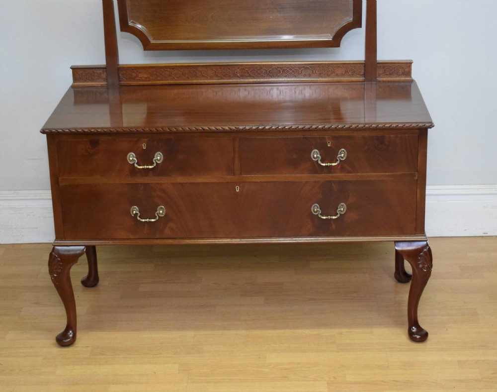 Dressing Table in Mahogany Early 20th Century  View VI