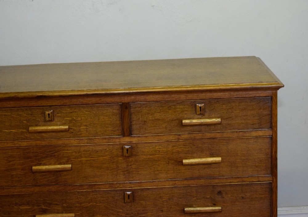 Arts & Crafts Oak Chest View XII