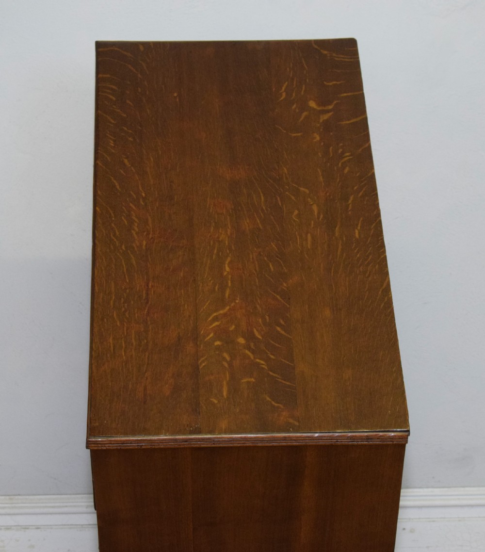 Victorian Oak Chest of Drawers View XIII