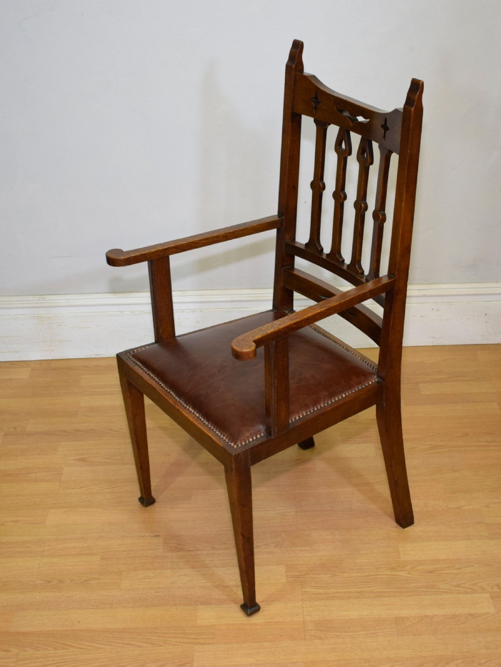 Arts & Crafts Oak Armchair View II