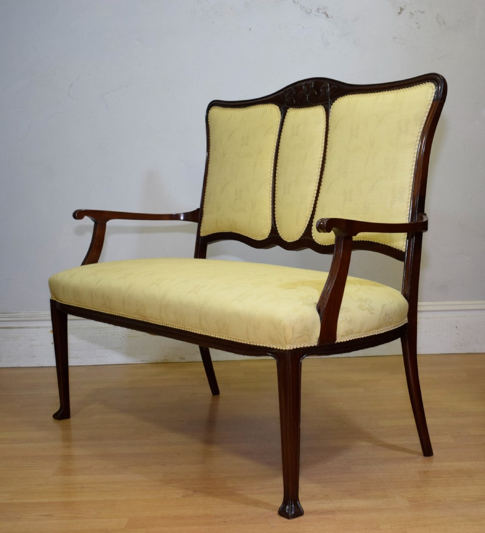 Victorian Couch, Settee Art Nouveau View XV