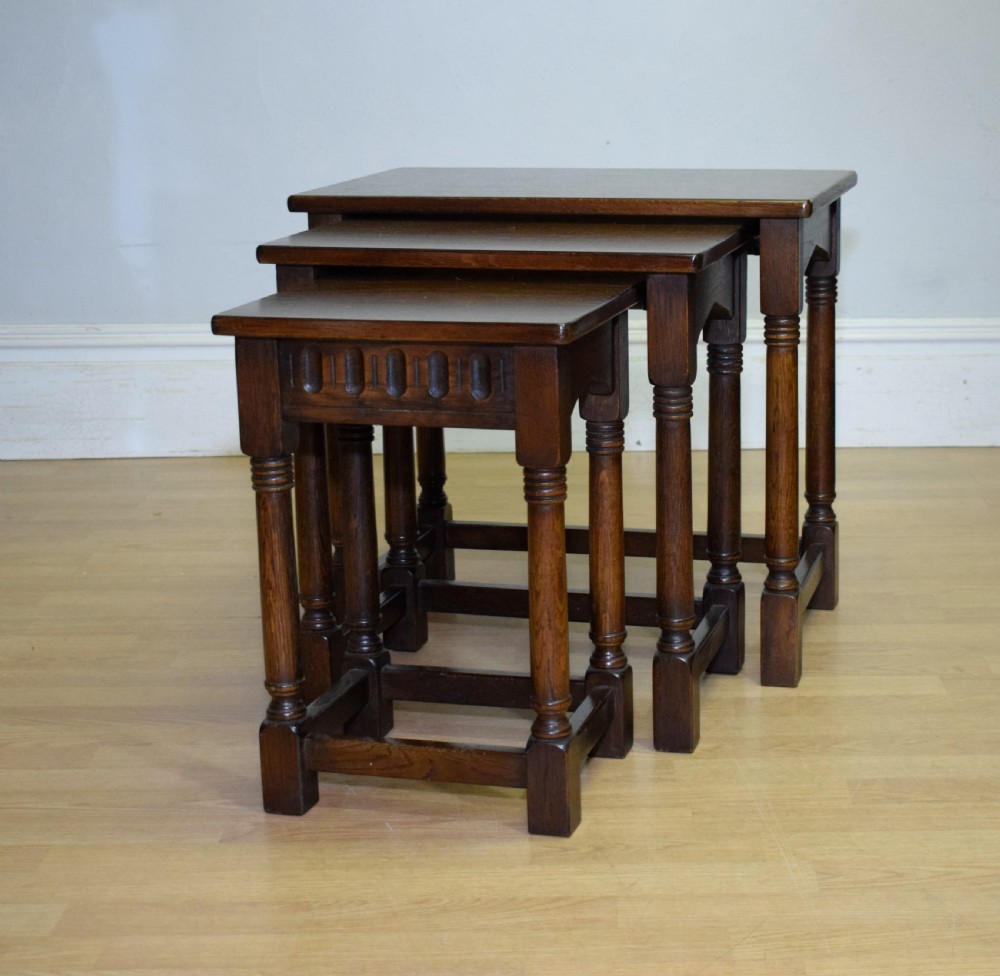 Early 20th Century 3 Table Nest View XI