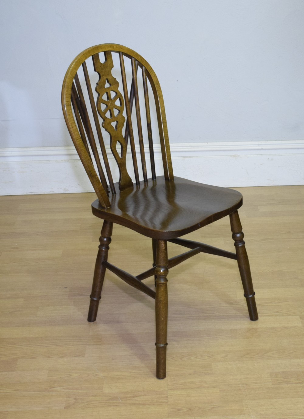 Early 20th Century Wheel Back Chair View VI