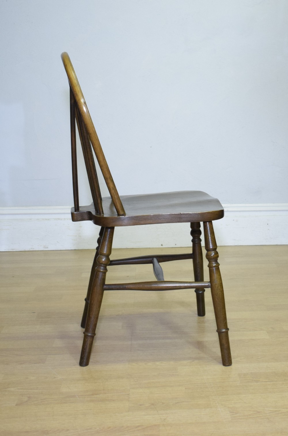 Early 20th Century Wheel Back Chair View XIII