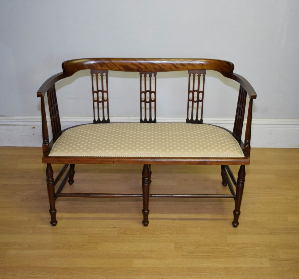 Antique Arts & Crafts Couch View VII