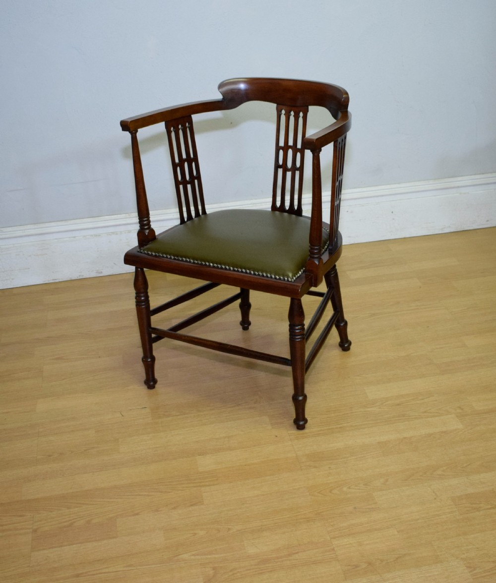  Victorian Tub Chair View VIII