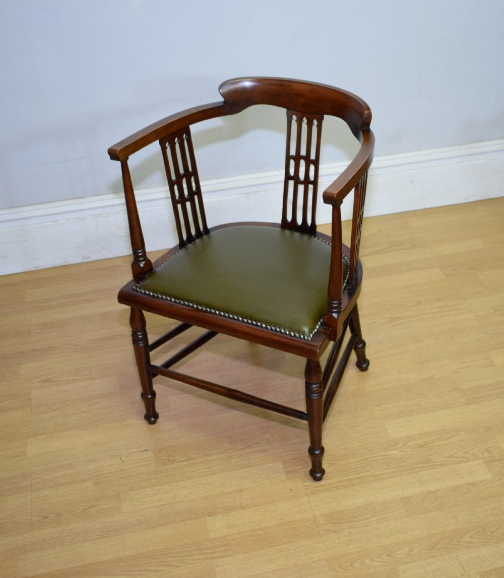  Victorian Tub Chair View XI