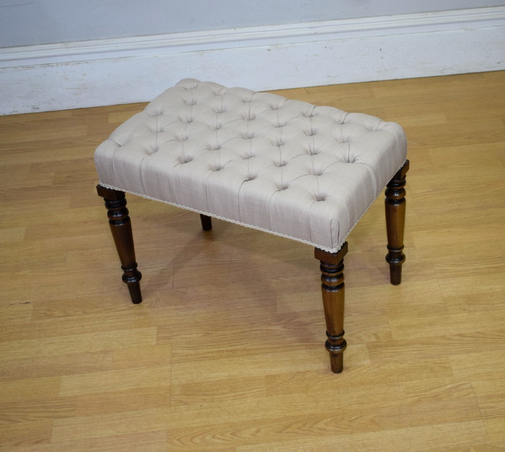 Regency Buttoned Stool