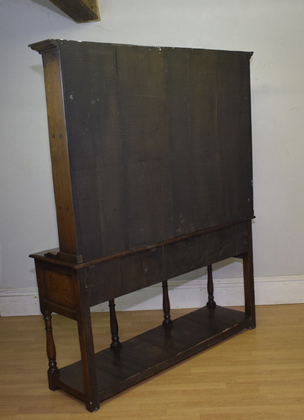 Early 20th Century Oak Dresser & Rack View XX