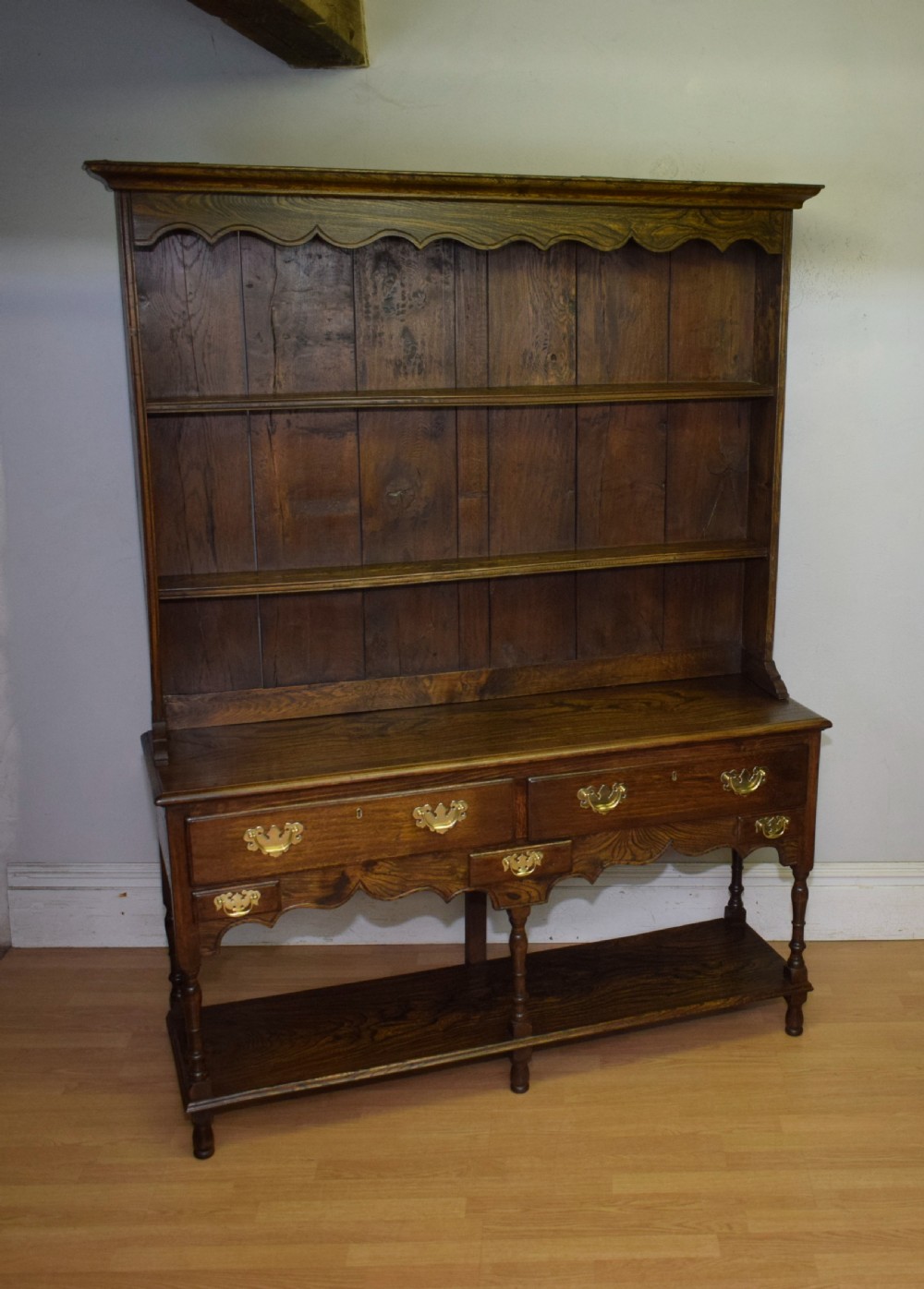 Early 20th Century Oak & Elm Dresser & Rack View IX
