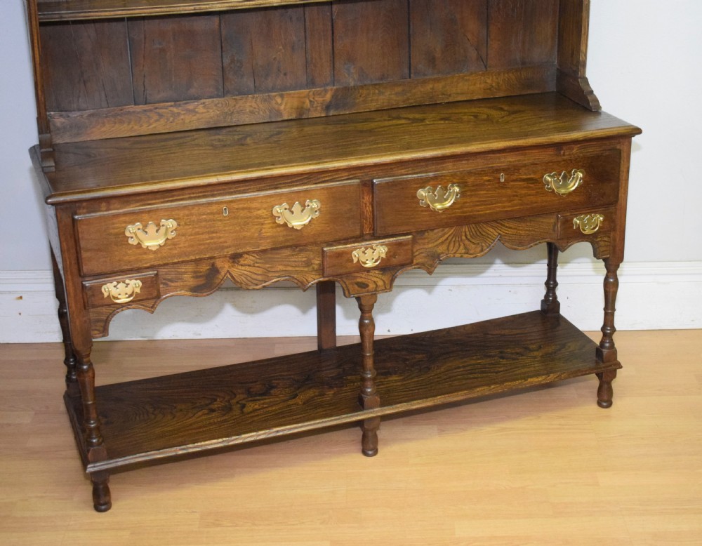 Early 20th Century Oak & Elm Dresser & Rack View X