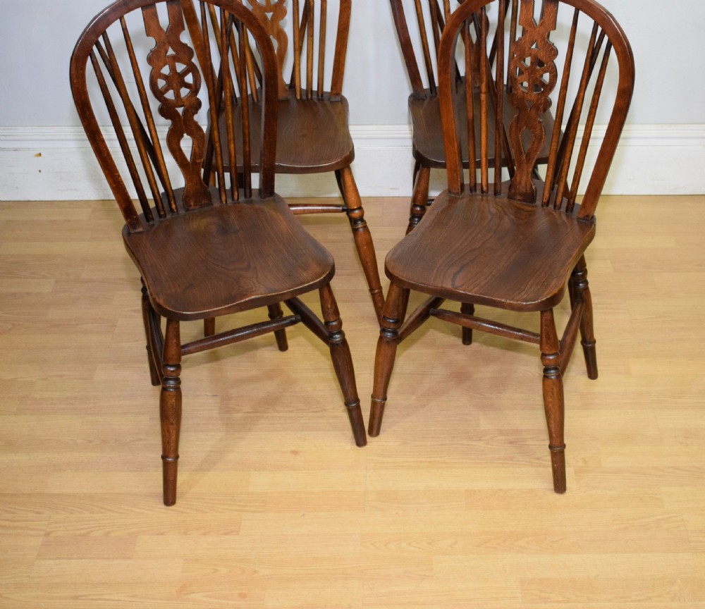 Set of 4 Victorian Wheel Back Dining Chairs View VII