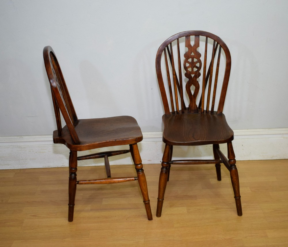 Set of 4 Victorian Wheel Back Dining Chairs View XVI