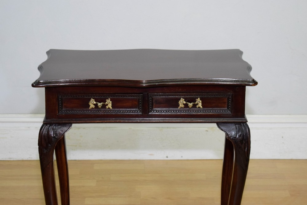 Early 20th Century Console / Side Table View IV
