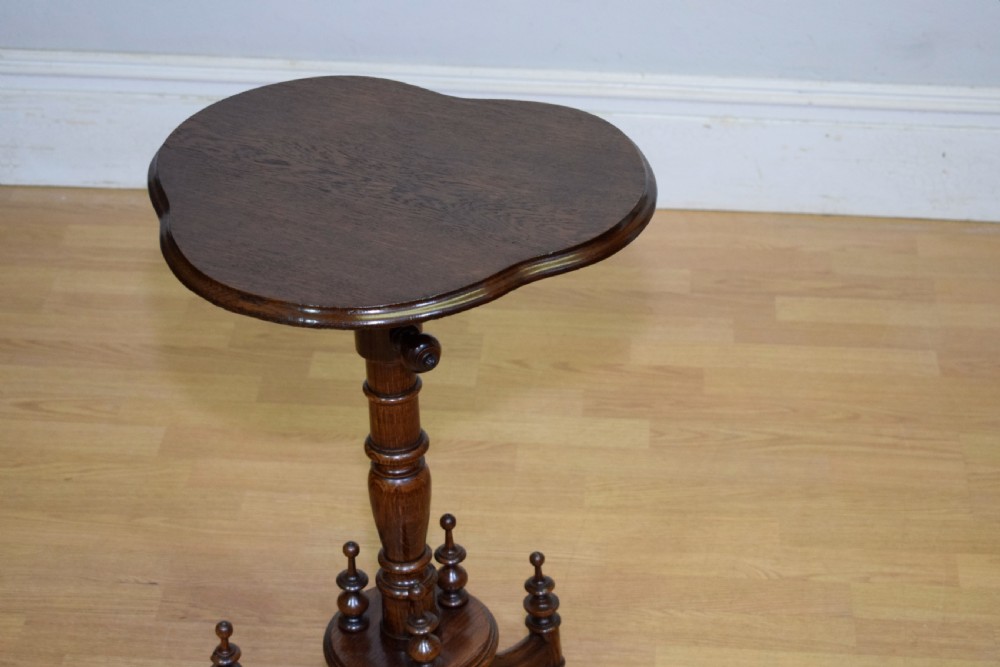 Early 20th Century Oak Tri-Pod Table View VI