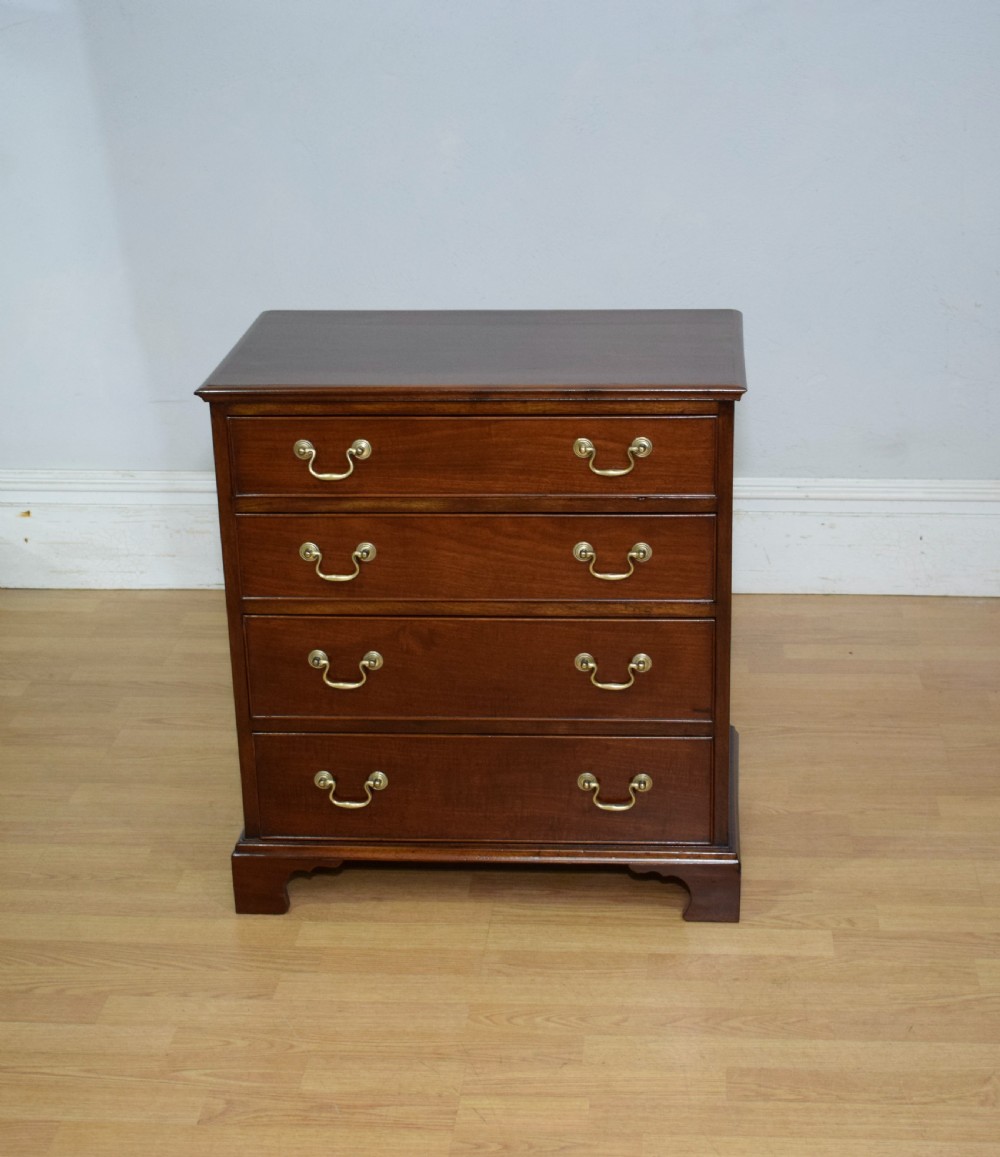 19th Century Mahogany Bachelors Chest of Drawers