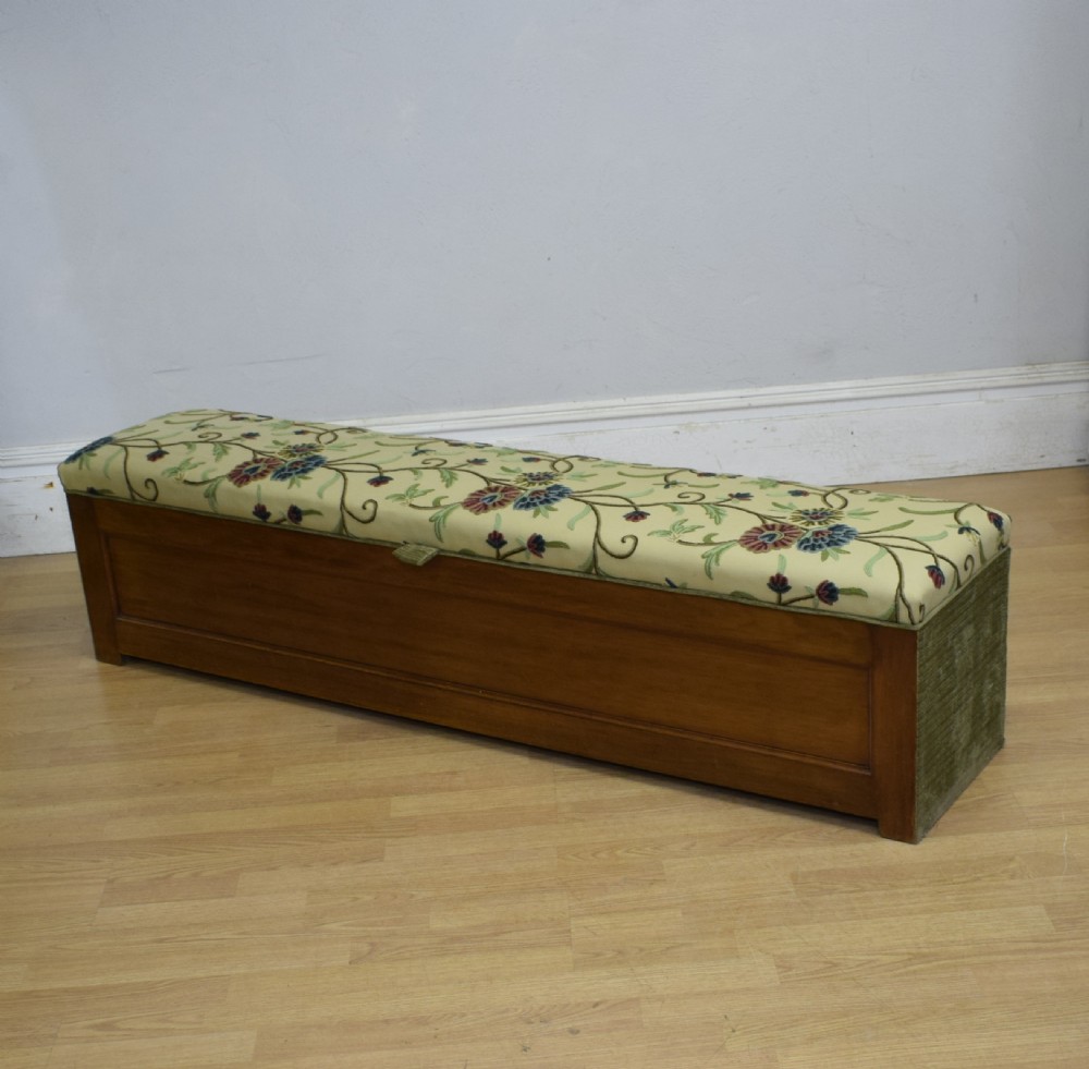 Large upholstered Ottoman View V