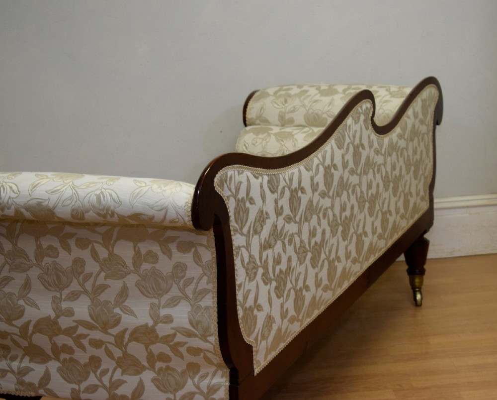Georgian Period Upholstered Couch View XXVII