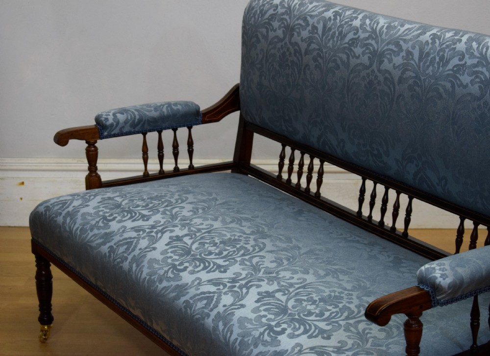 Late Victorian Rosewood & Inlaid Couch View XVI