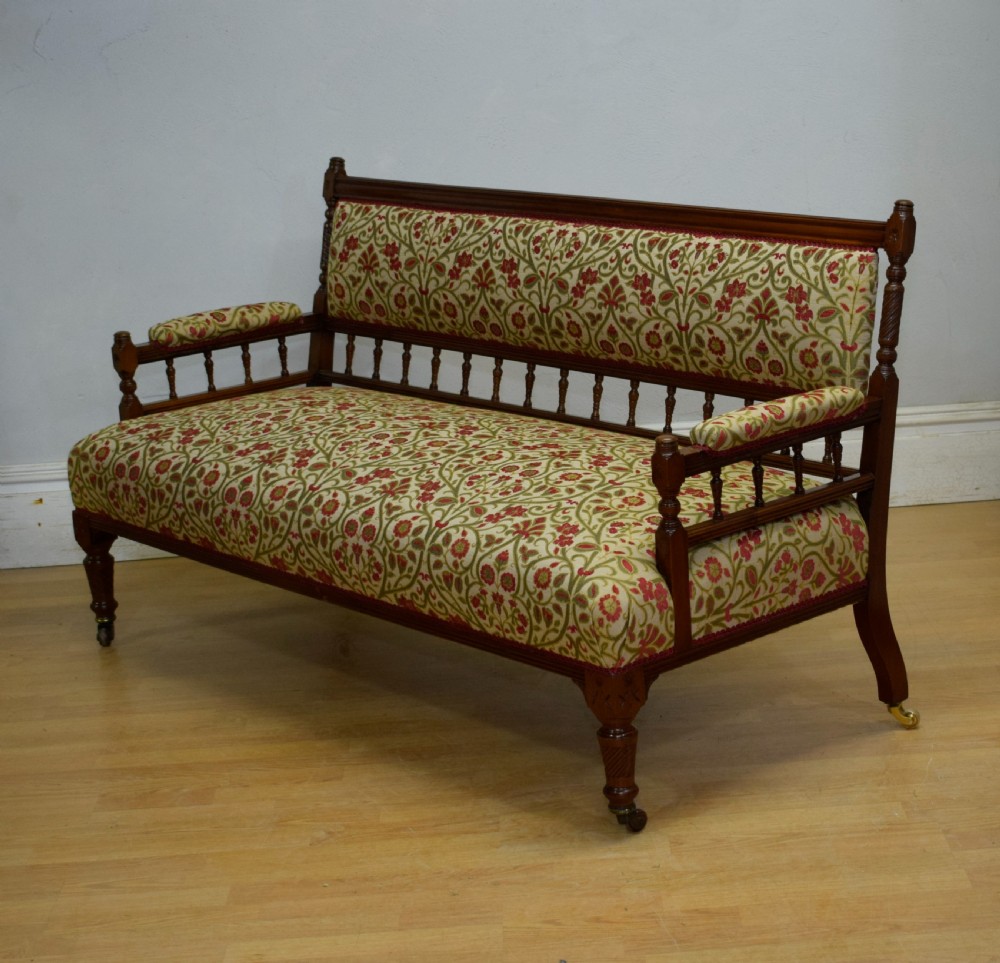 Late Victorian Walnut Couch View II