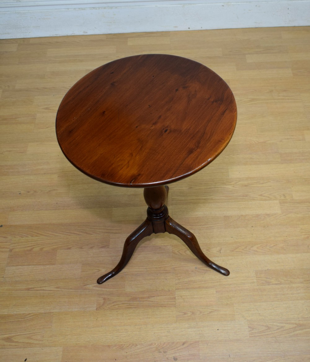 Georgian Period Walnut Tripod Table View XI