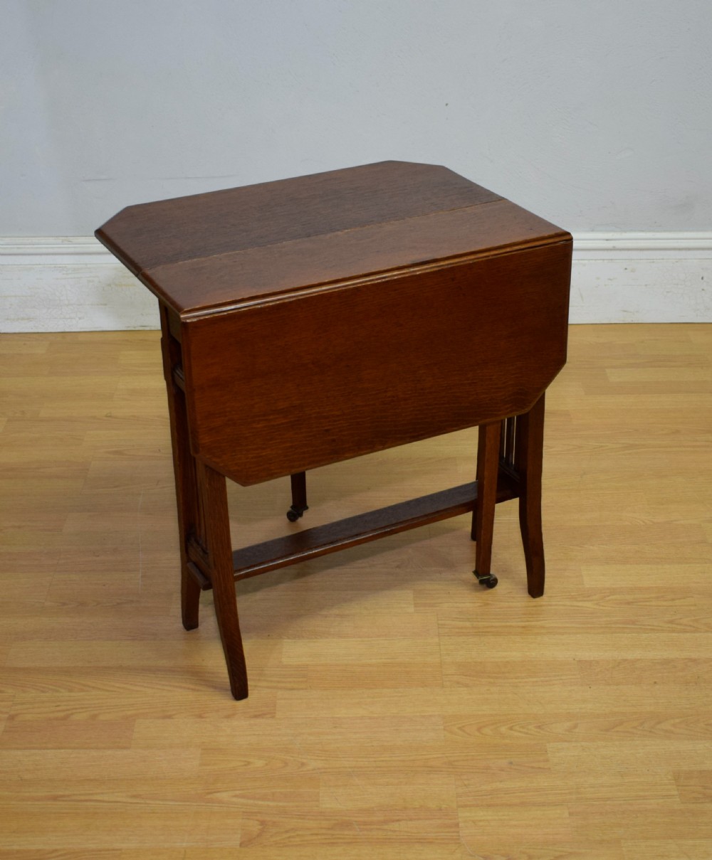 Edwardian Oak Sutherland Table