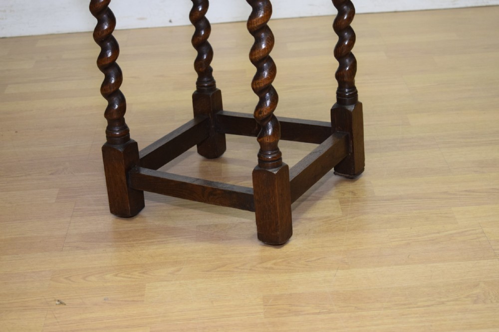 Early 20th Century Oak Occasional Table View IV
