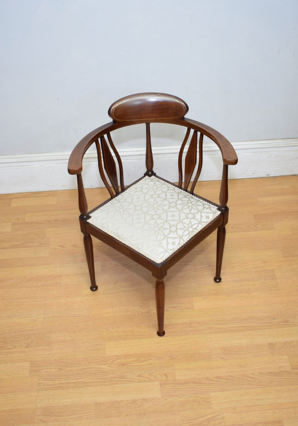 Edwardian Inlaid Mahogany Corner Chair