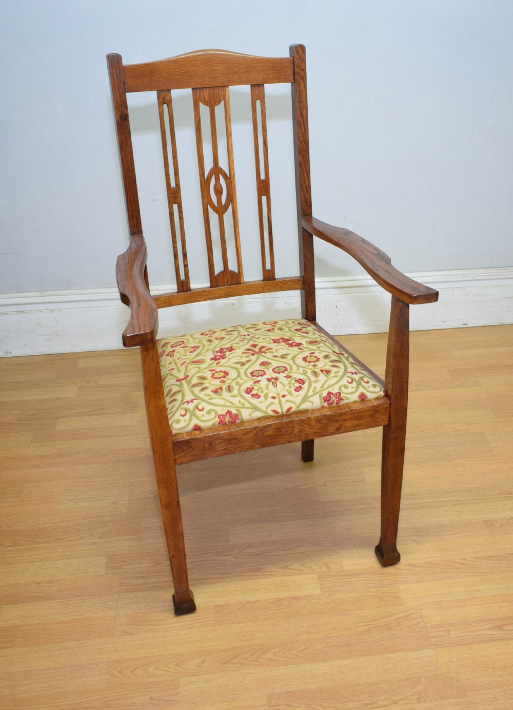 Antique Arts & Crafts Oak Armchair