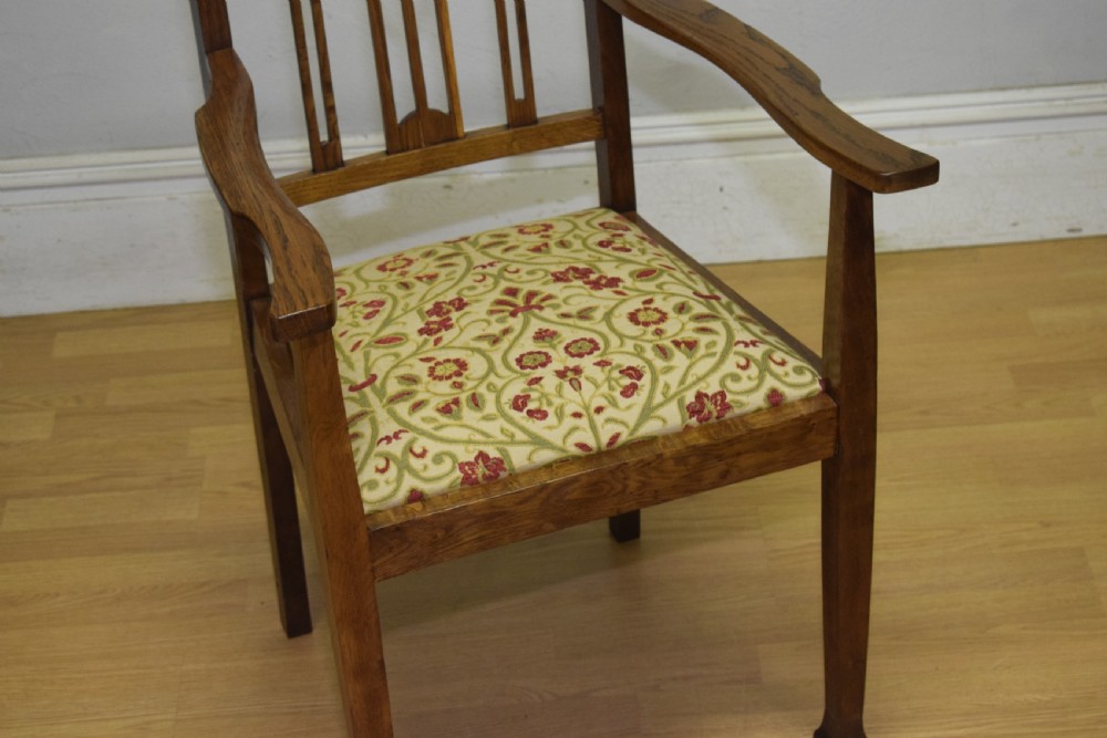 Antique Arts & Crafts Oak Armchair View VIII