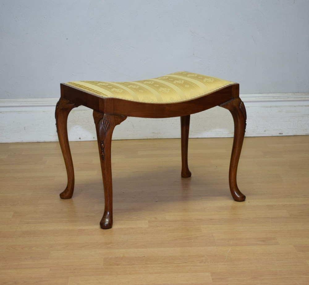  Dressing Table Walnut Stool Early 20th Century View VI