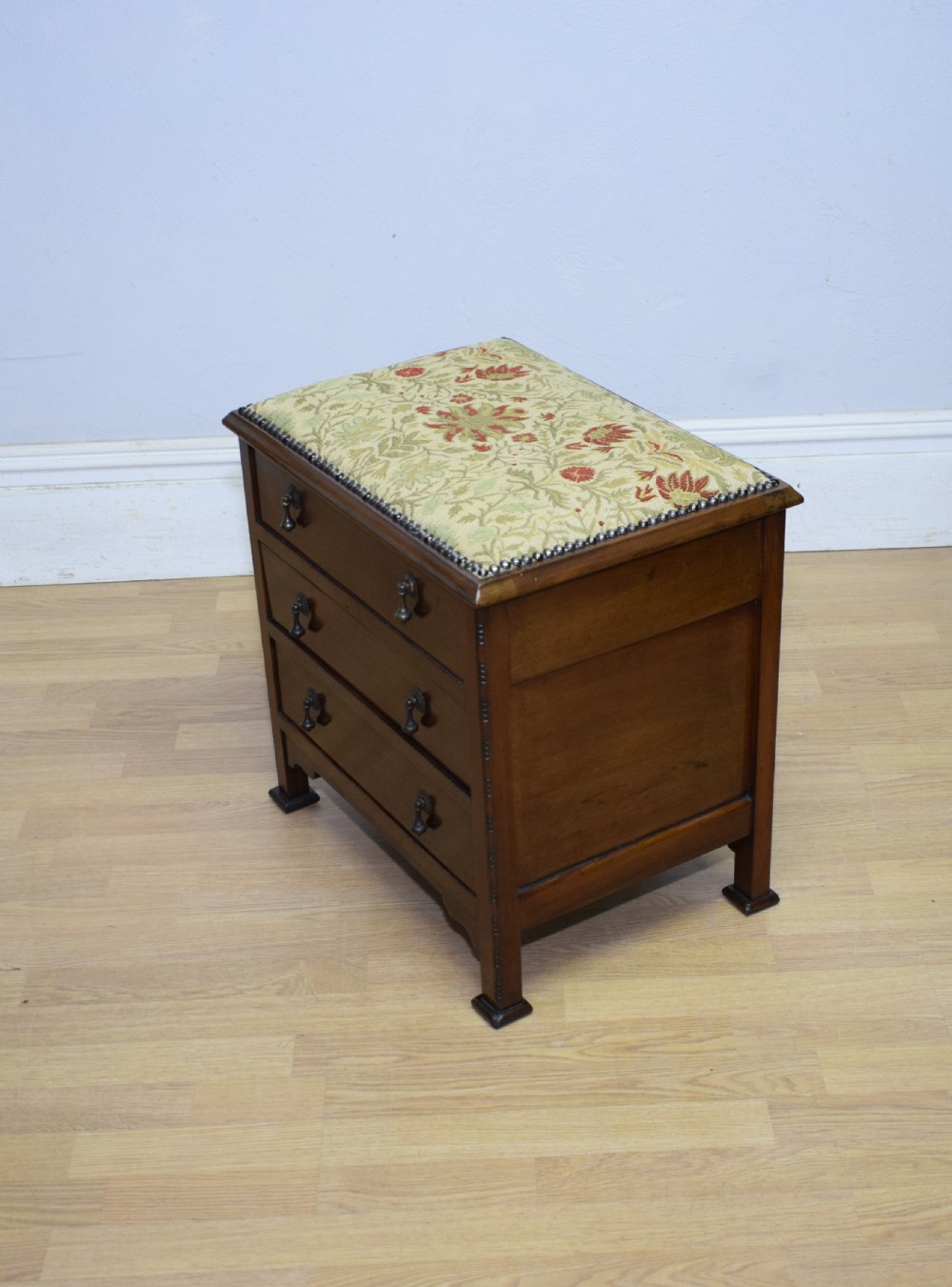 Antique Arts & Crafts Piano Stool View XV
