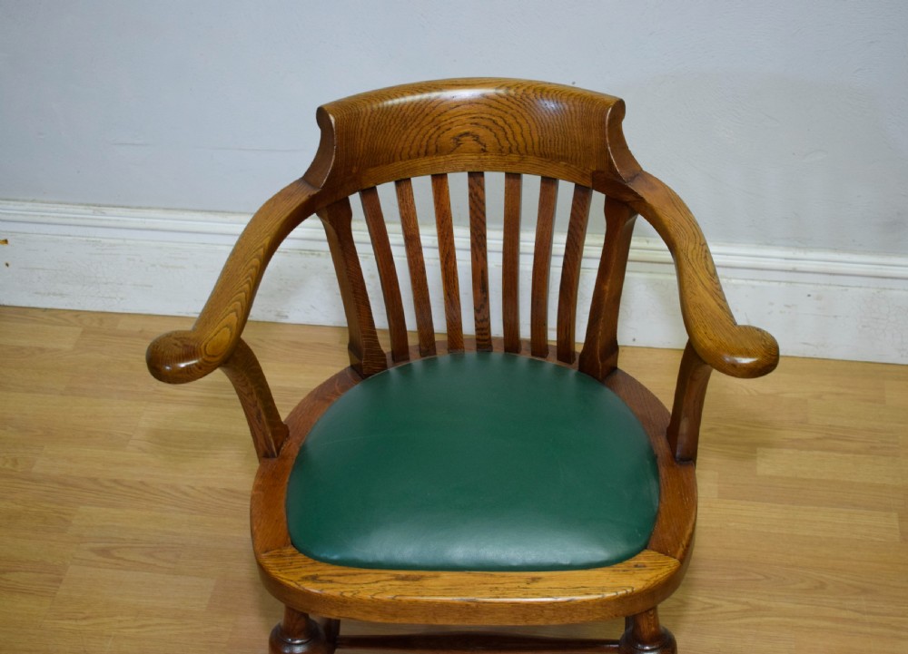 Antique Victorian Desk / Office Chair View XV