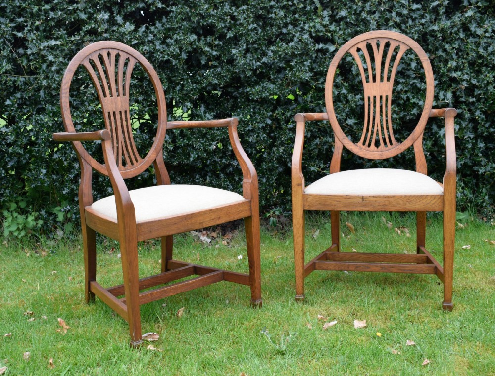  Early 20th Century Pair of Oak Armchairs