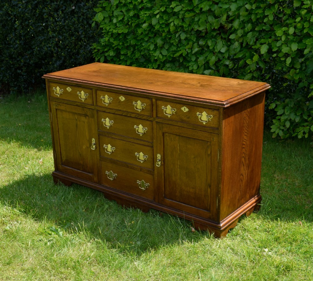 Early 20th Century Georgian Oak Dresser Base View IV