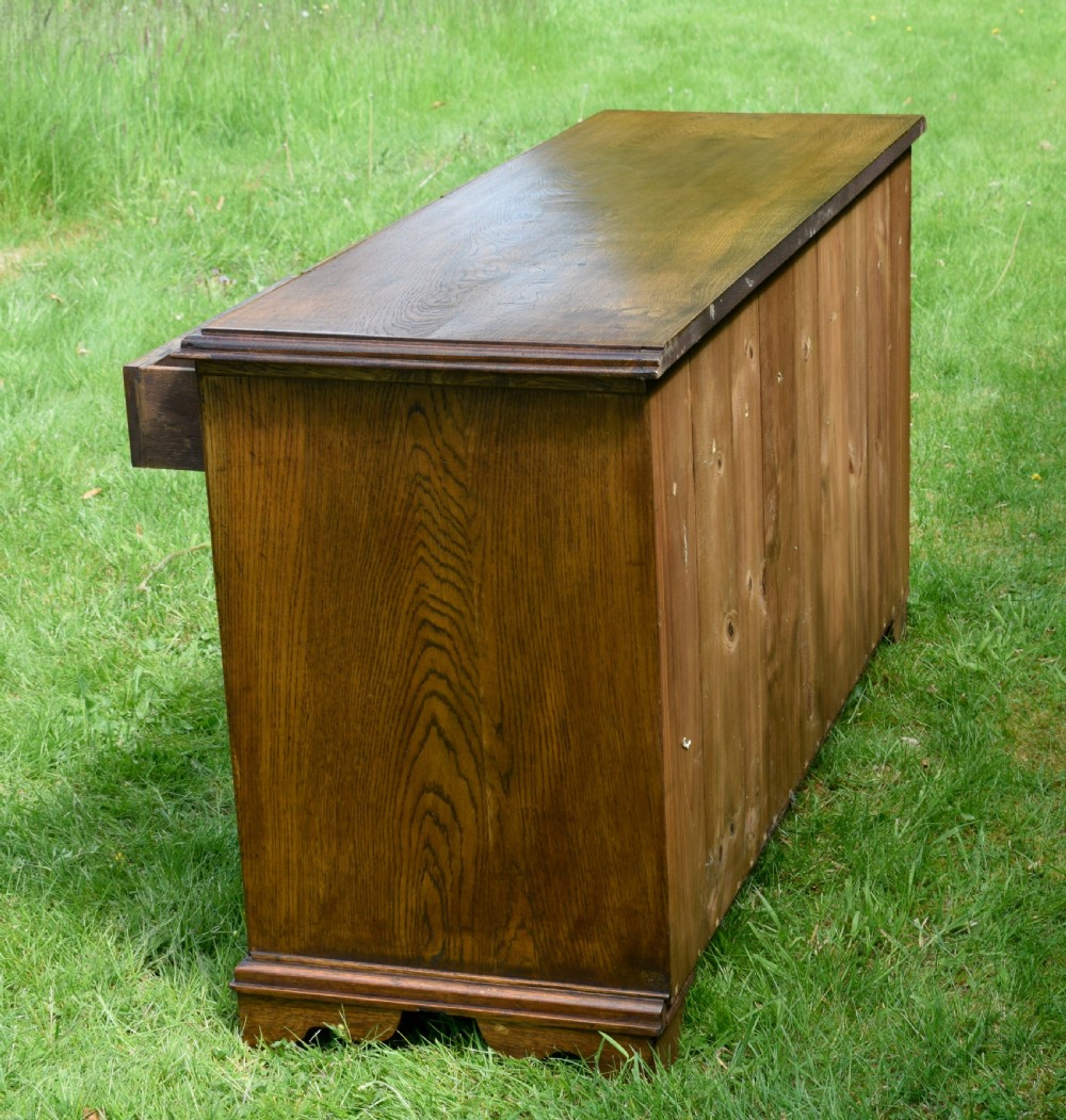 Early 20th Century Georgian Oak Dresser Base View XVI