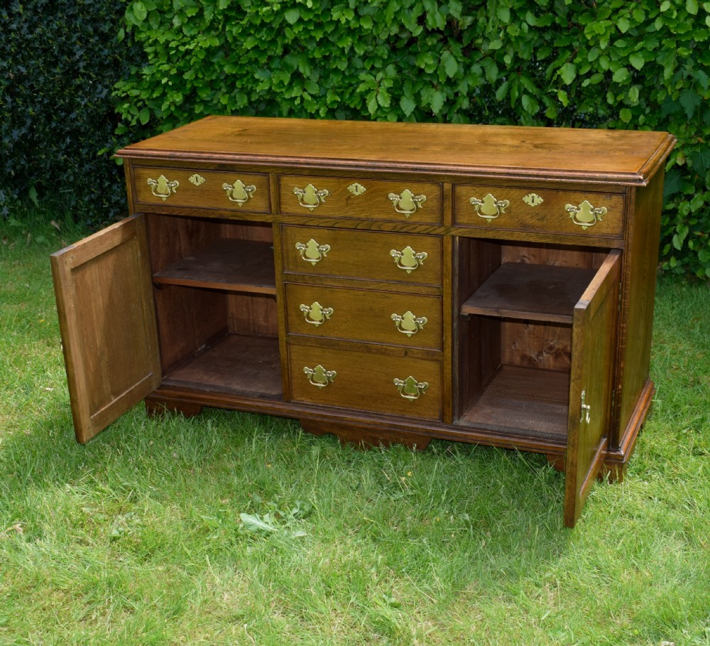 Early 20th Century Georgian Oak Dresser Base View XVII