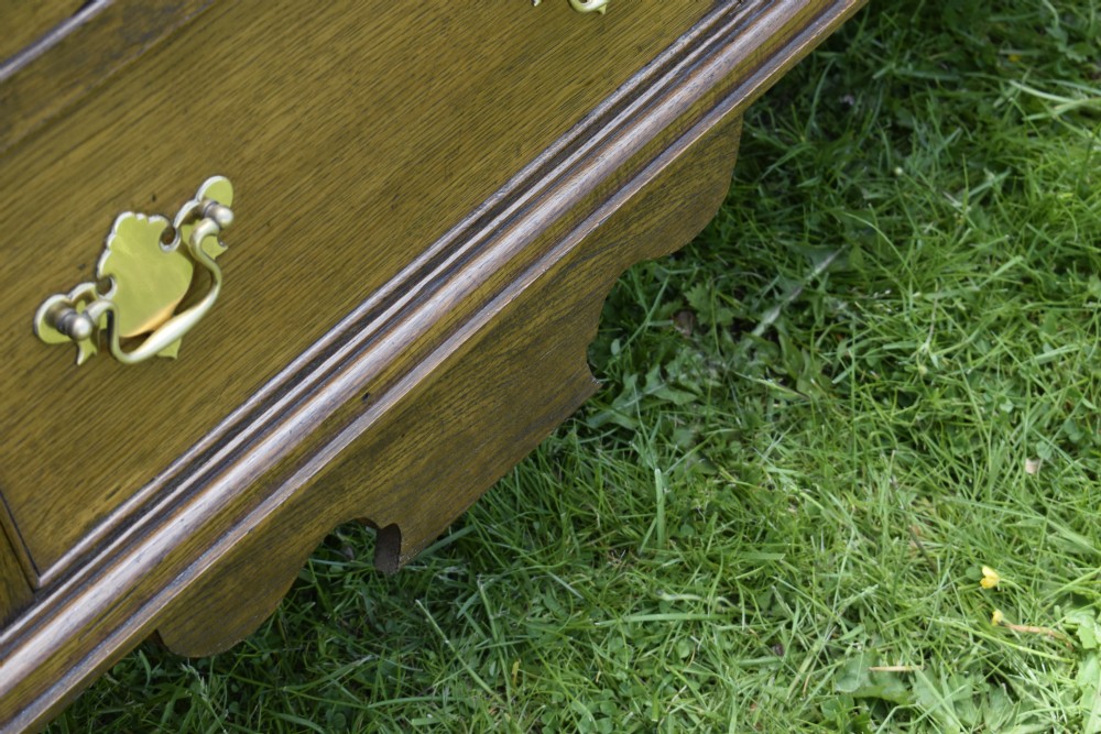Early 20th Century Georgian Oak Dresser Base View XX