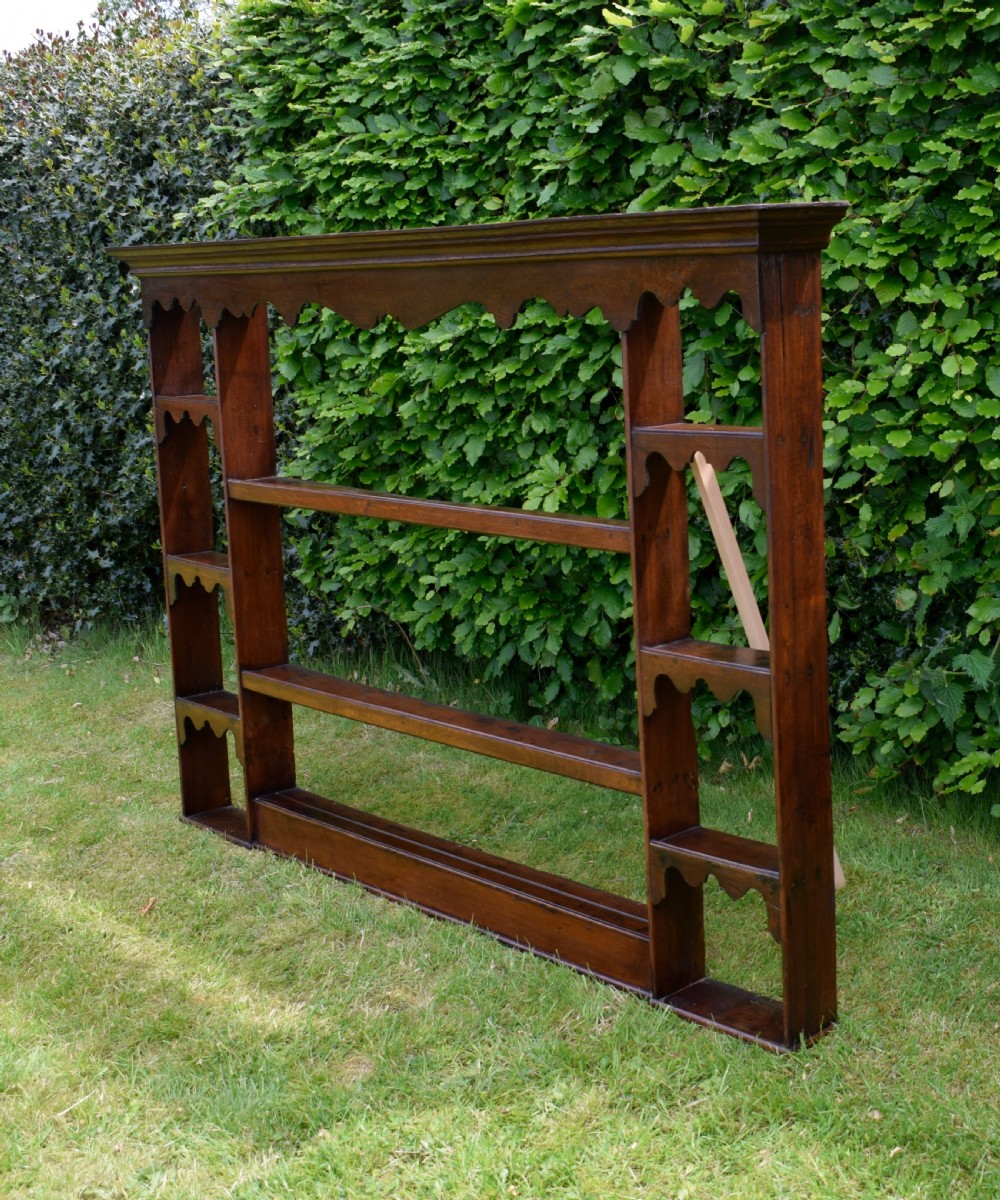 Georgian Period Plate/Delph Rack View XV