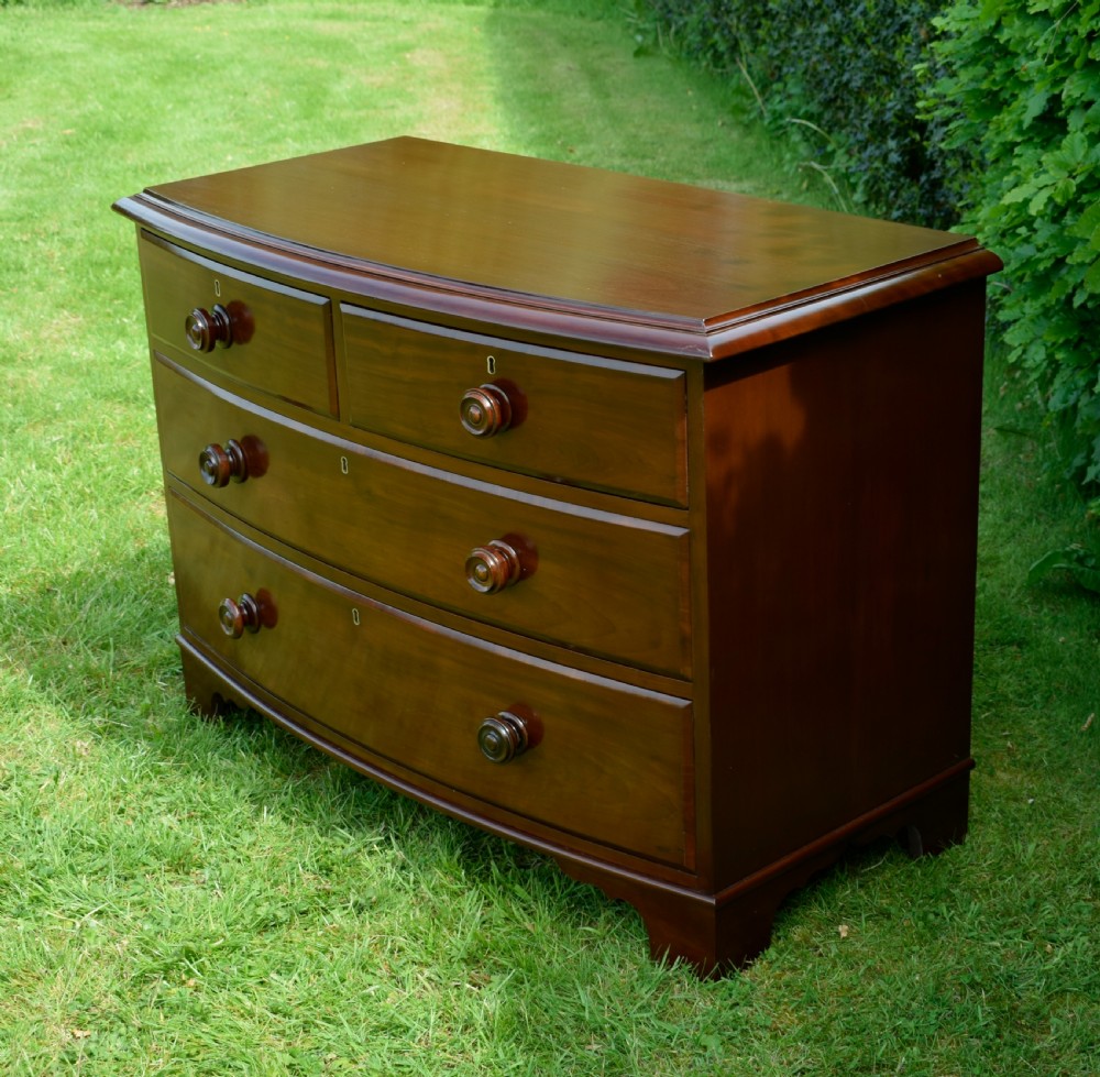 Victorian Bow Fronted Chest of Drawers View VIII