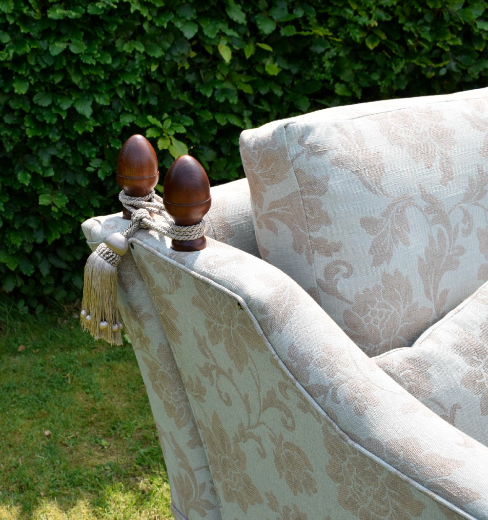 Early 20th Century Knole Sofa, Settee, Couch  View XIII