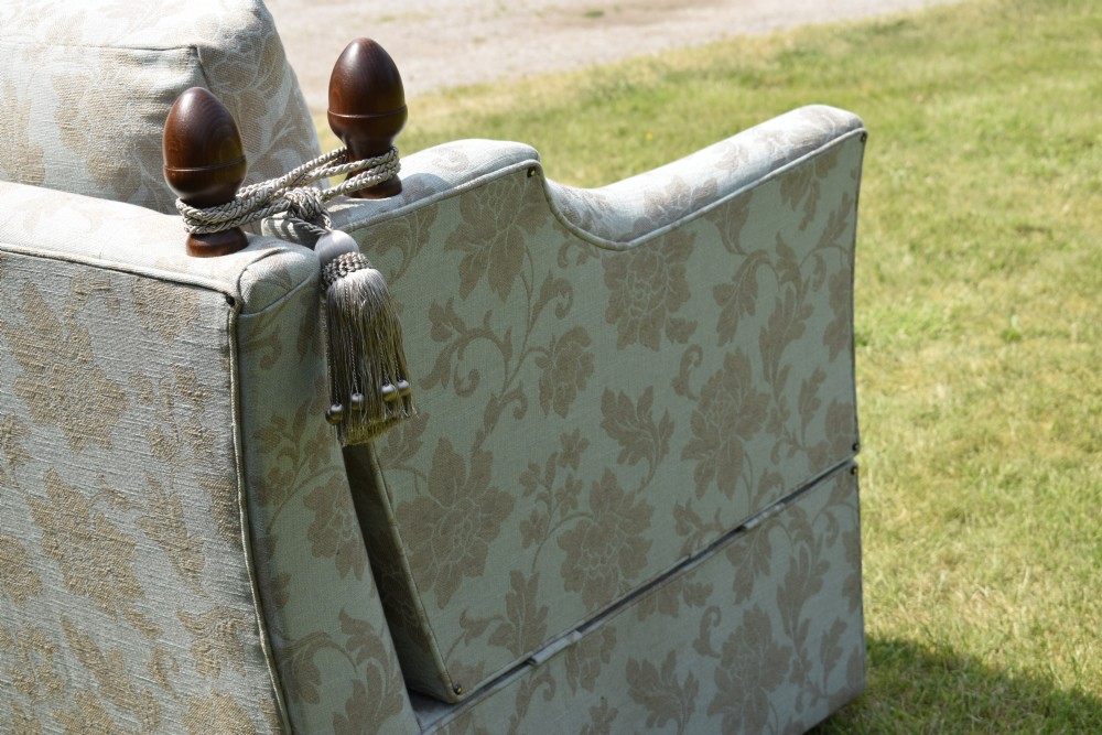 Early 20th Century Knole Sofa, Settee, Couch  View XXIII