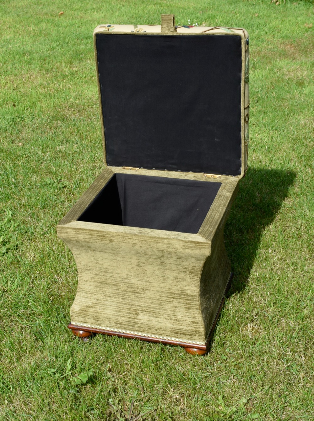 Victorian Ottoman Work Box View XVIII