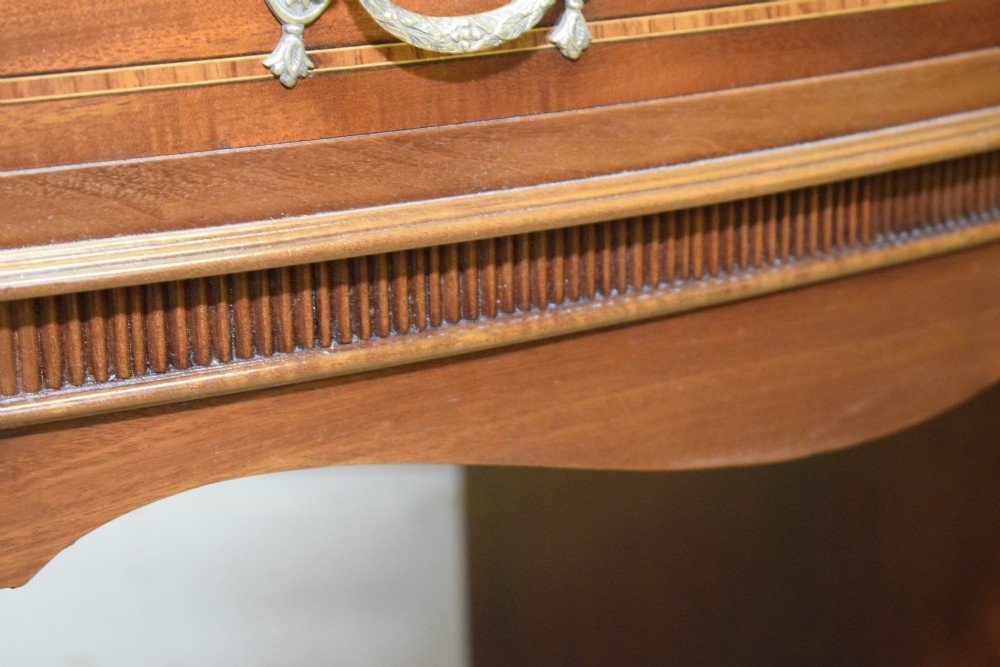Edwardian Mahogany & Inlaid Desk View XX