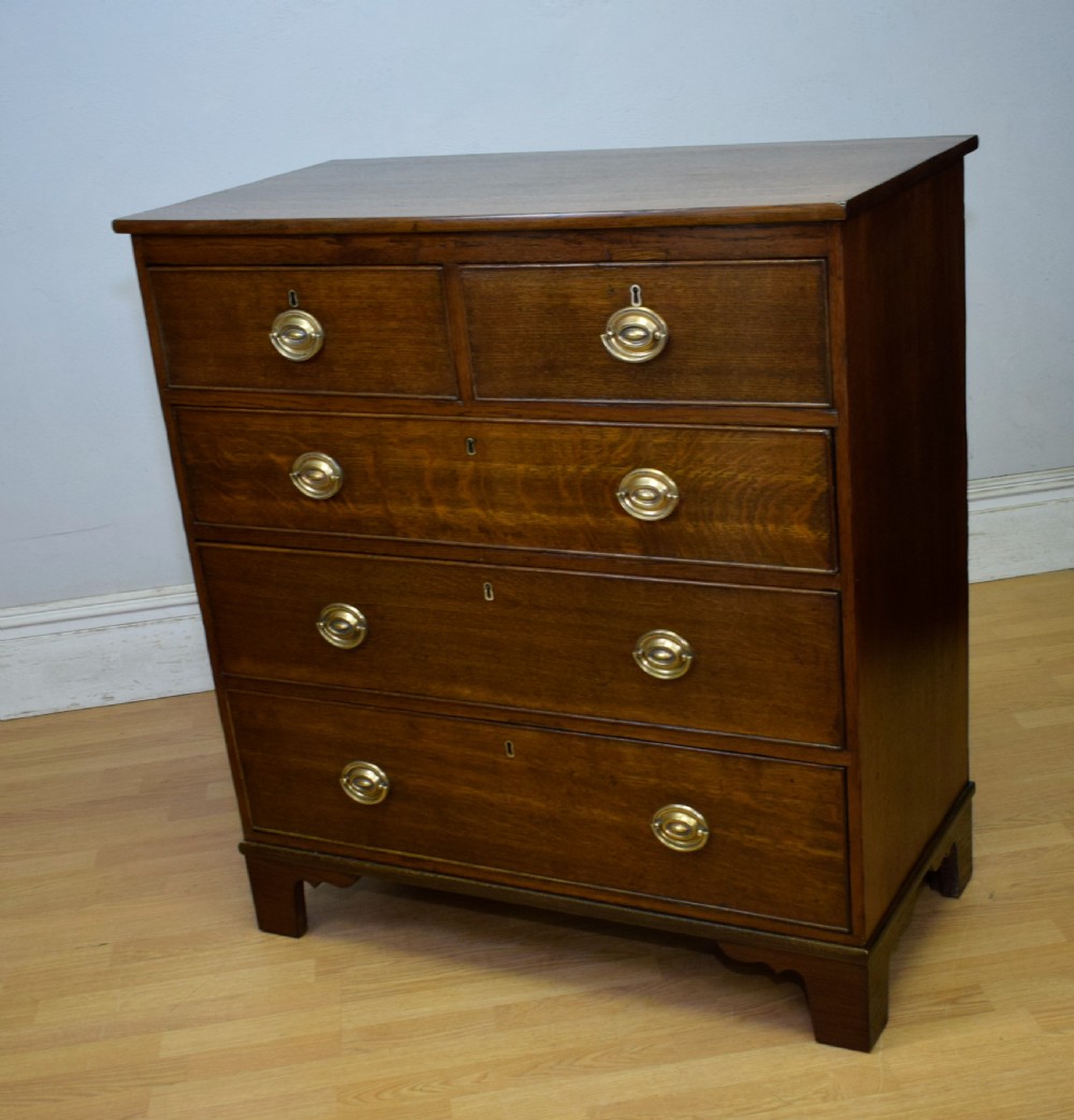 Georgian Period Oak Chest of Drawers  View XII